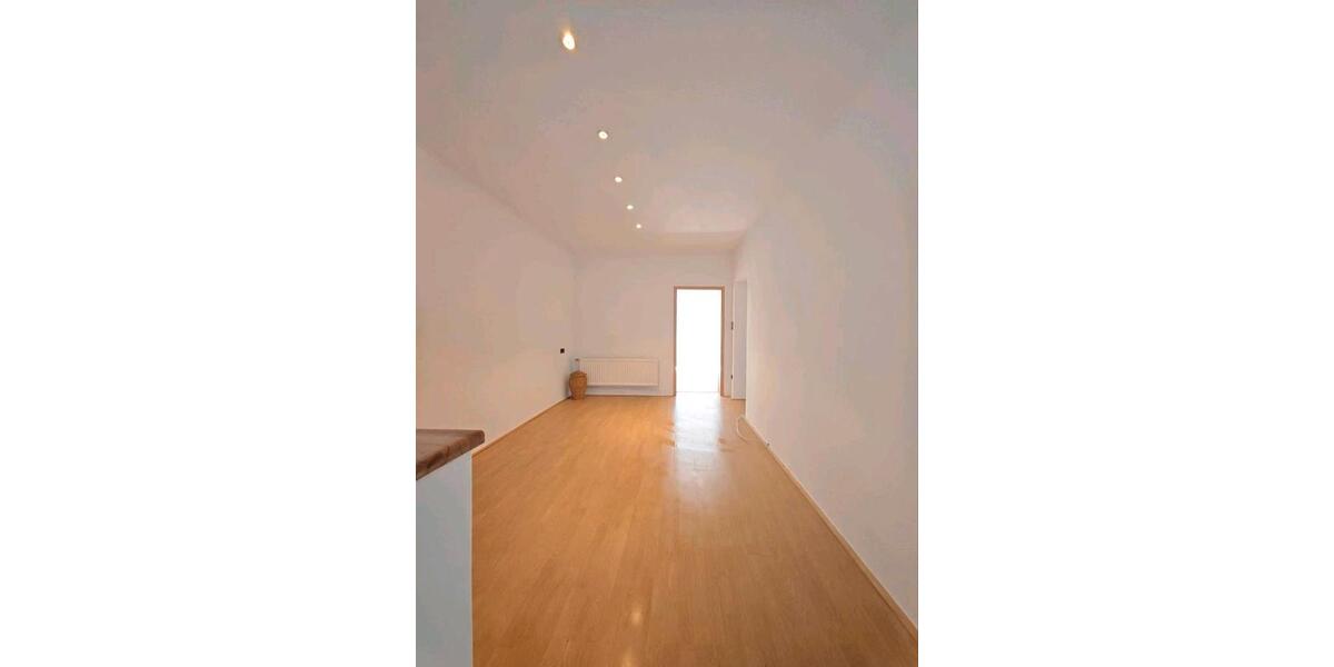 Etagenwohnung Hannover Linden-Limmer - 4 Zimmer, 90 m&sup2;, 1.100&euro; | Angebot:26682916