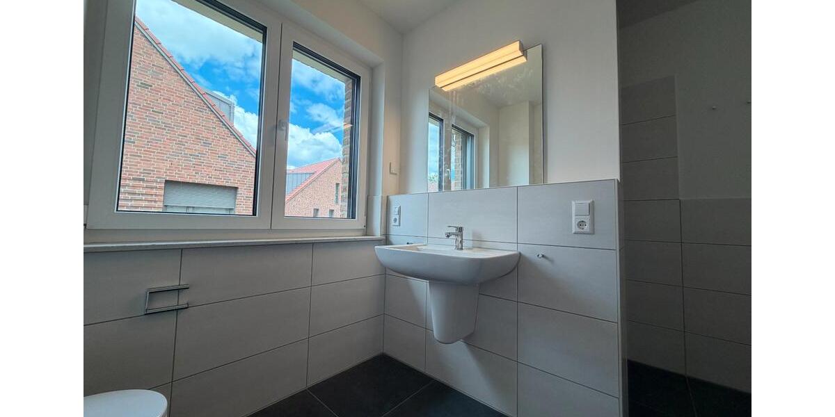 Reihenhaus Burgwedel - 5 Zimmer, 152 m&sup2;, 1.950&euro; | Angebot:26555801