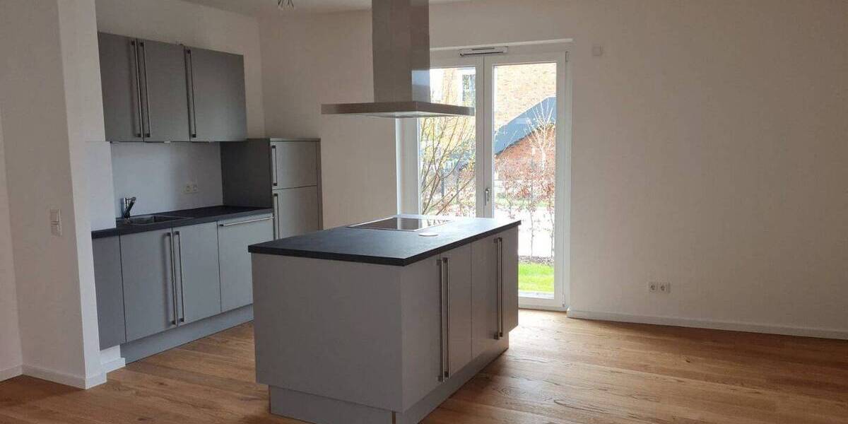 Etagenwohnung Hannover List - 3 Zimmer, 86 m&sup2;, 1.350&euro; | Angebot:26847002