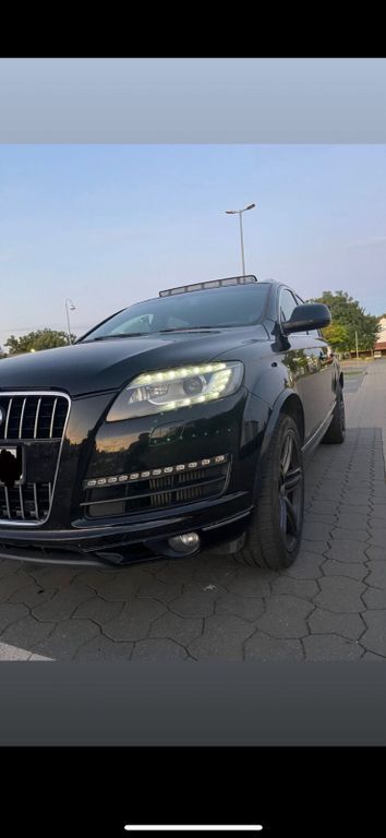 Audi Q7 333.000 km 12.300 € Hannover 30880