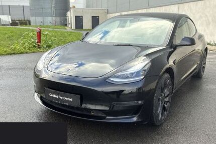 Tesla Model 3 40.337 km 35.200 € Hannover 30519