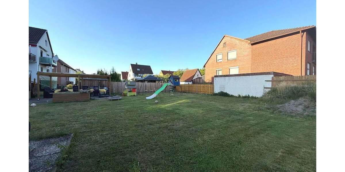 Doppelhaushälfte Garbsen Berenbostel - 7 Zimmer, 140 m&sup2;, 419.000&euro; | Angebot:24437253