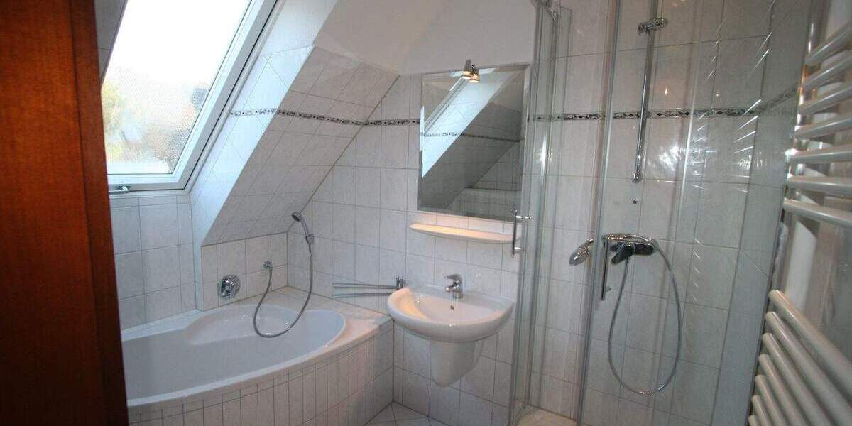 Einfamilienhaus Burgdorf - 6 Zimmer, 150 m&sup2;, 1.648&euro; | Angebot:26779416