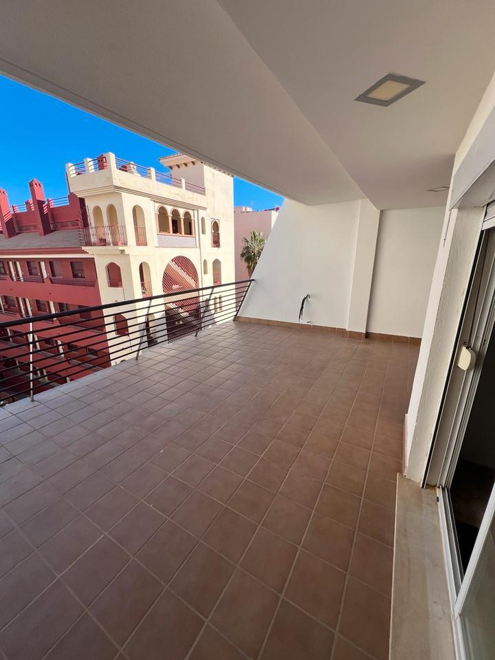 3-Zimmer-Wohnung mit Meerblick und großem Balkon