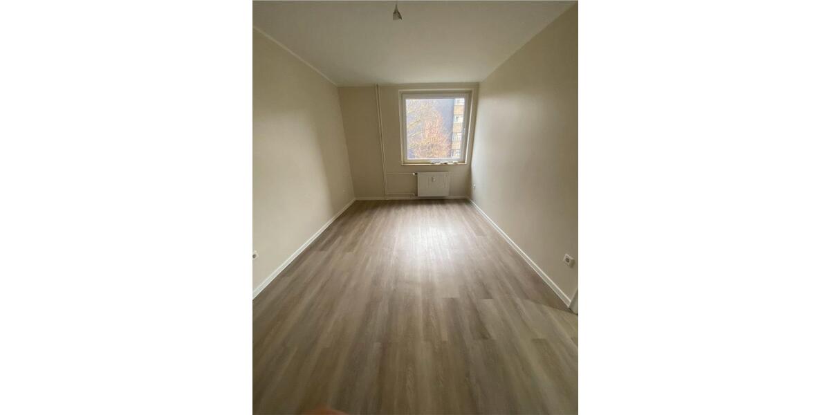 Etagenwohnung Hannover Ahlem-Badenstedt-Davenstedt - 4 Zimmer, 105 m&sup2;, 295.000&euro; | Angebot:26834492