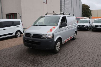 VW T5 Transporter 249.302 km 10.900 € Hannover 30179