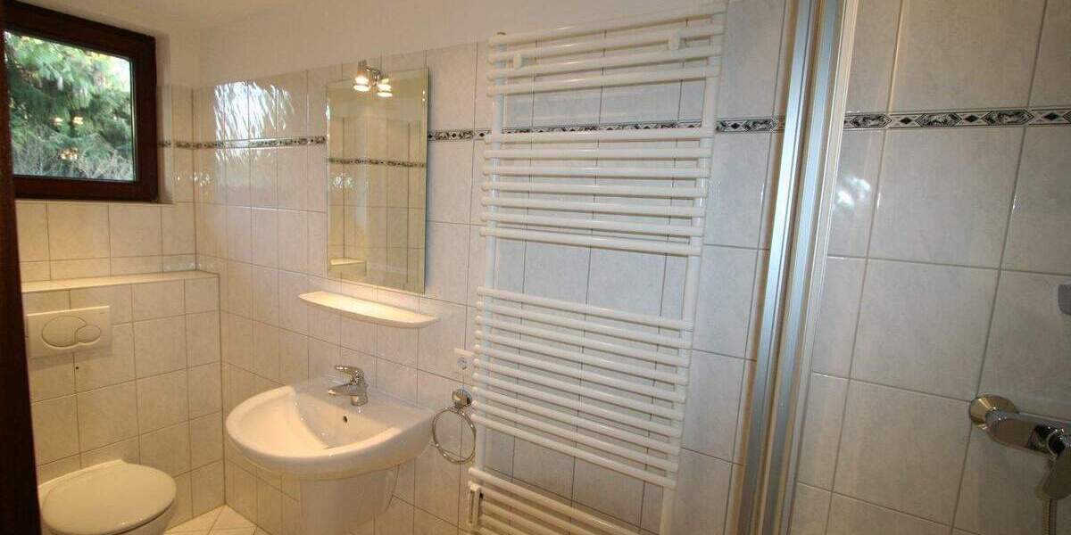 Einfamilienhaus Burgdorf - 6 Zimmer, 150 m&sup2;, 1.648&euro; | Angebot:26779416