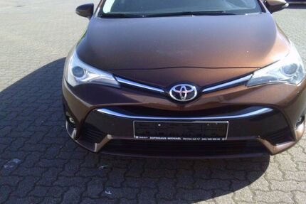 Toyota Avensis 279.000 km 6.300 &euro; Hannover 30165