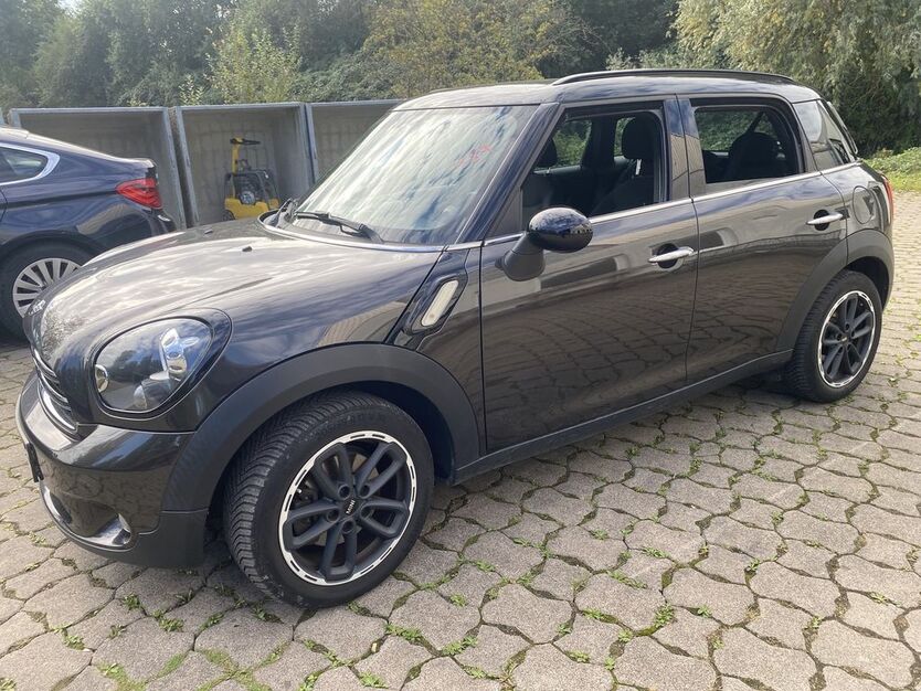 Mini Cooper C Countryman 88.950 km 11.850 € Bad Münder am Deister 31848