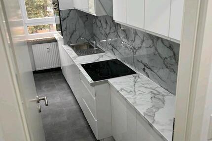 Kernsanierte 2-Zimmer-Wohnung in Top-Lage - Erstbezug ab 01.11.25 zimmer