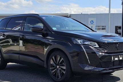 Peugeot 5008 5.000 km 38.990 € Garbsen 30826