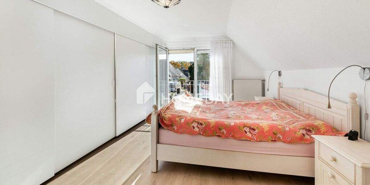 Bothfeld: Topgepflegtes EFH mit Vollkeller, Kamin, Sauna, Terrasse & Garage: Ihr neues Familienglück 7 zimmer