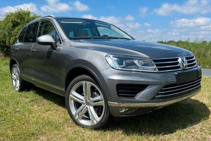 VW Touareg 97.500 km 27.500 € Sehnde 31319