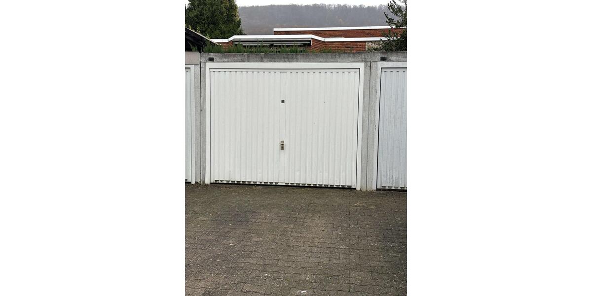 Doppelhaushälfte mit Garten und Garage 3 zimmer