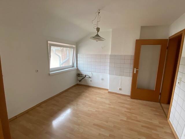 Ortsrandlage in Berenbostel 4-Zimmerwohnung im Obergeschoss mit Garage und Stellplatz