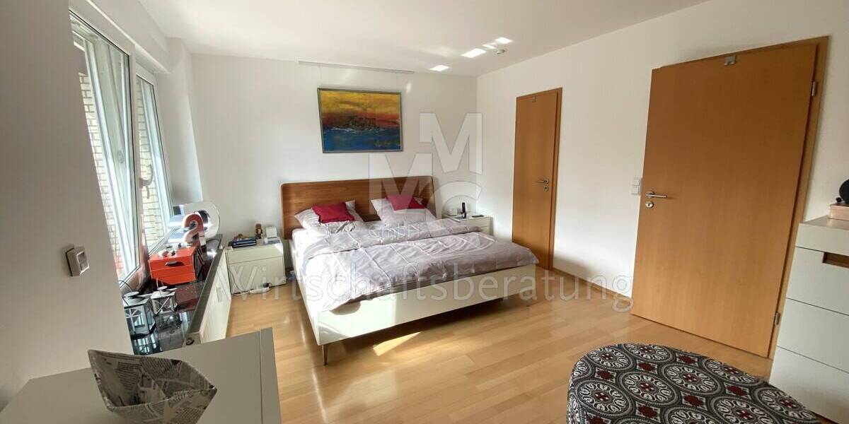 Mehrfamilienhaus, Wohnhaus Hannover Sahlkamp - 7 Zimmer, 362 m&sup2;, 1.349.000&euro; | Angebot:25971105