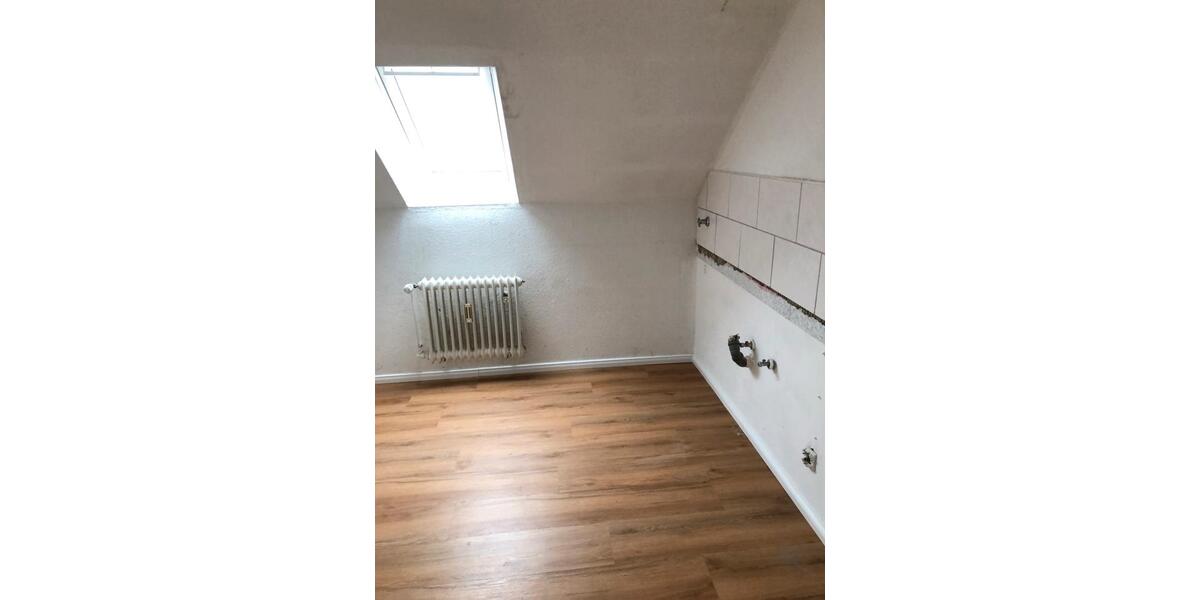 Dachgeschoßwohnung Garbsen Berenbostel - 2 Zimmer, 60 m&sup2;, 630&euro; | Angebot:25122139