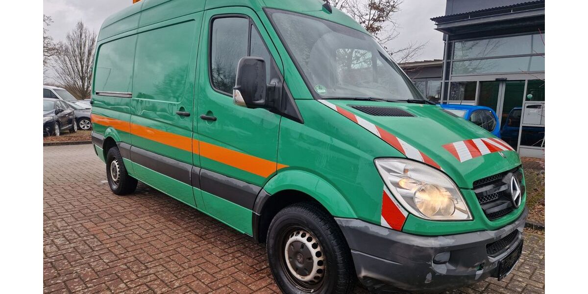 Mercedes-Benz Sprinter 190.000 km 7.950 &euro; Burgdorf 31303
