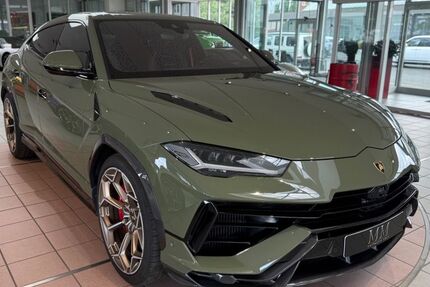 Lamborghini Urus 30.477 km 289.000 &euro; Hannover 30655