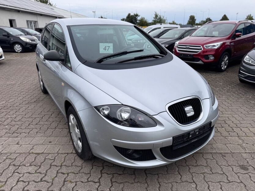 Seat Altea 297.229 km 1.999 € Neustadt 31535