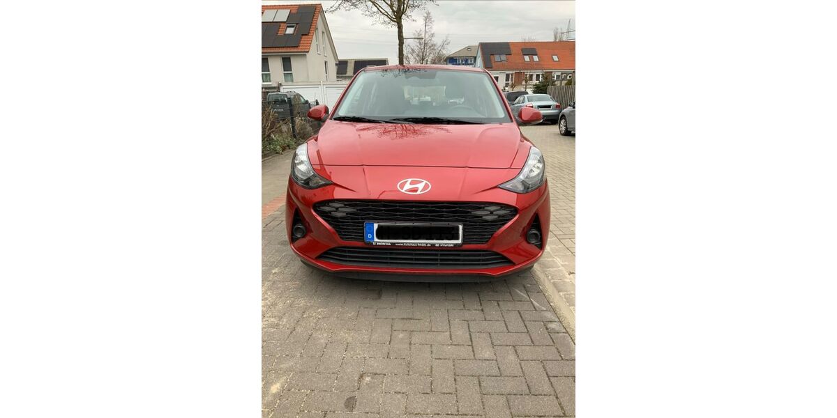 Hyundai i10 3.500 km 17.890 &euro; Hannover 30453