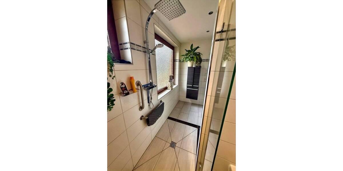 Bungalow Hannover Wettbergen - 4 Zimmer, 110 m&sup2;, 350.000&euro; | Angebot:25997123