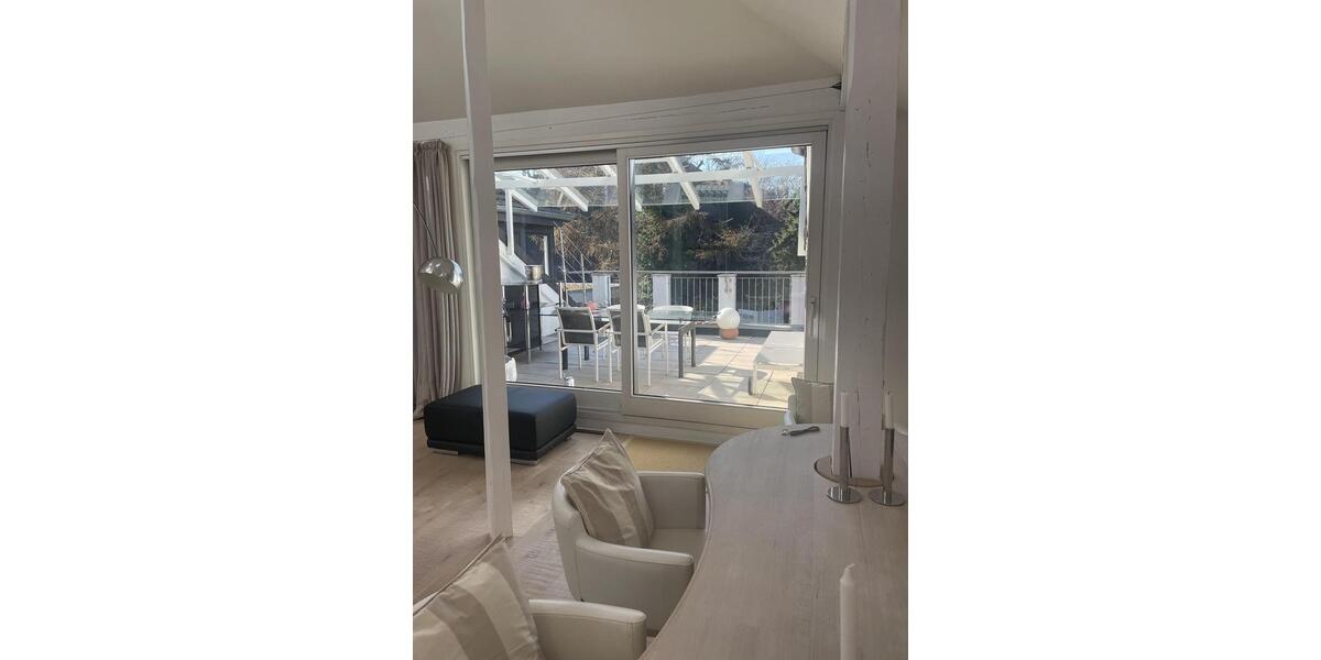 Einfamilienhaus Isernhagen - 4.5 Zimmer, 210 m&sup2;, 2.199&euro; | Angebot:25639919