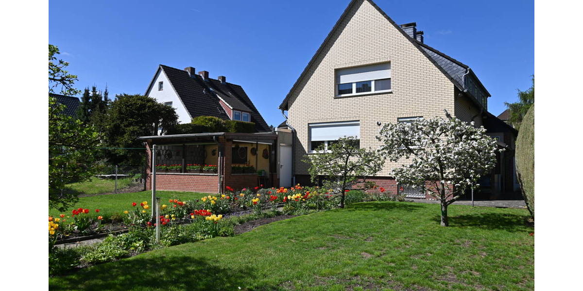Mehrfamilienhaus, Wohnhaus Hannover / Ahlem Ahlem - 8 Zimmer, 177 m&sup2;, 694.000&euro; | Angebot:26450547