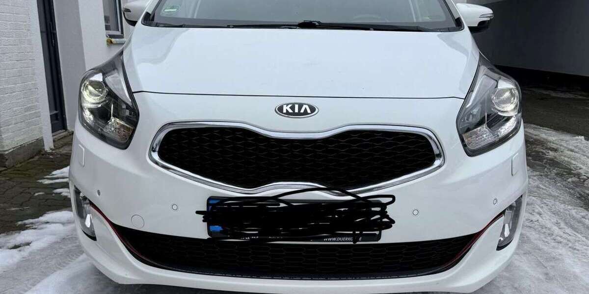 Kia Carens 175.000 km 11.990 &euro; isernhagen 30916