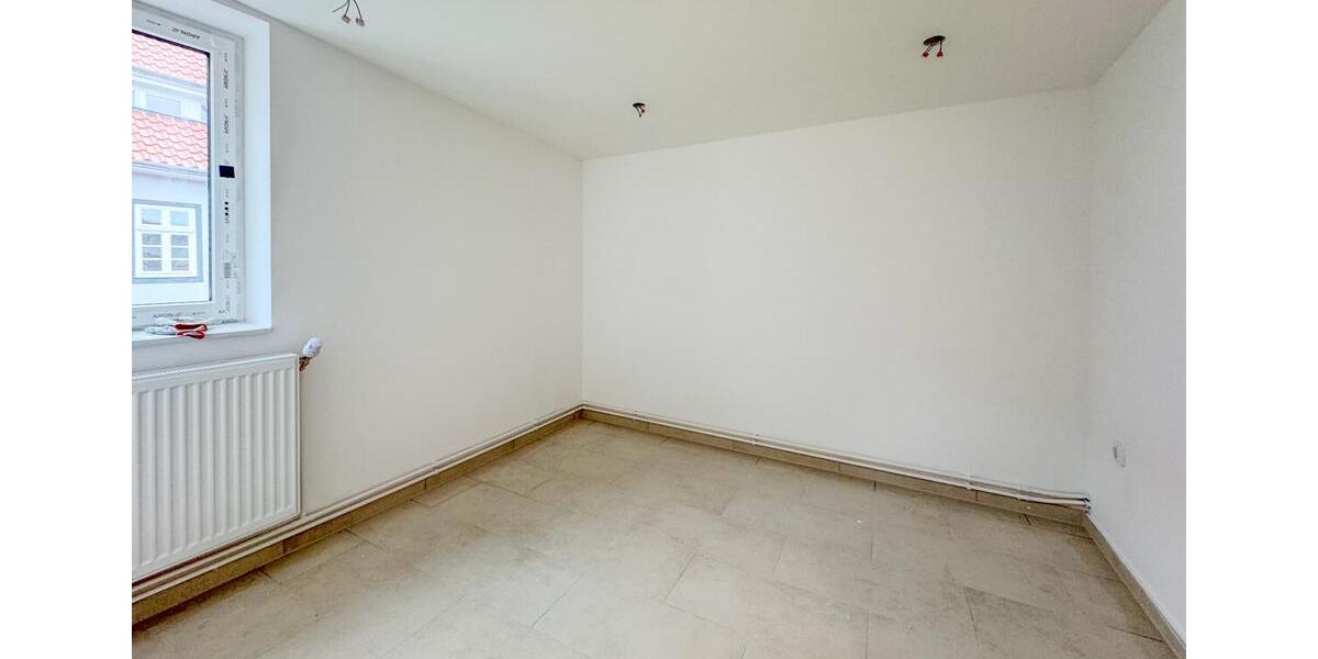 Einfamilienhaus Sarstedt - 5 Zimmer, 120 m&sup2;, 1.700&euro; | Angebot:24002383