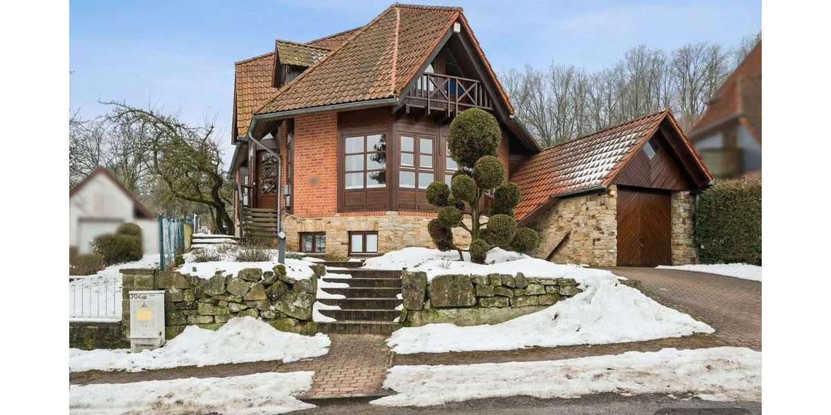 Einfamilienhaus Barsinghausen - 11 Zimmer, 250 m&sup2;, 930.000&euro; | Angebot:25833003