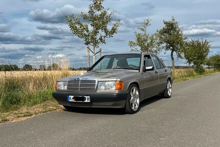Mercedes-Benz 190 179.000 km 15.900 &euro; Neustadt 31535
