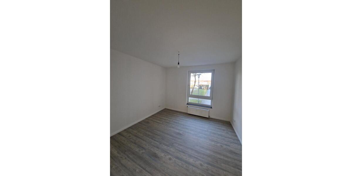 Erdgeschoßwohnung Isernhagen - 3 Zimmer, 75 m&sup2;, 950&euro; | Angebot:25409436