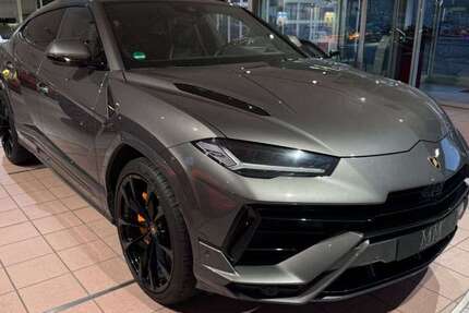 Lamborghini Urus 65.600 km 244.000 € Hannover 30655