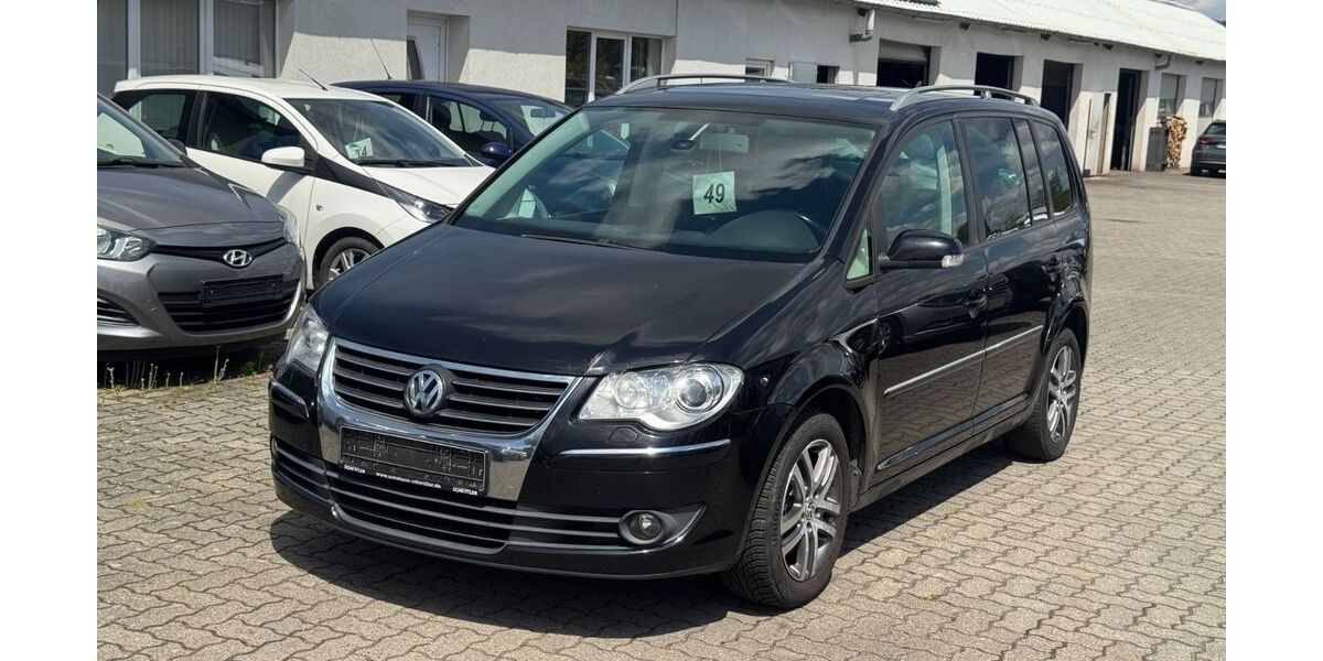 VW Touran 294.397 km 2.999 &euro; Neustadt 31535