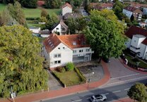 Vielseitige GewerbeImmobilie in zentraler Lage