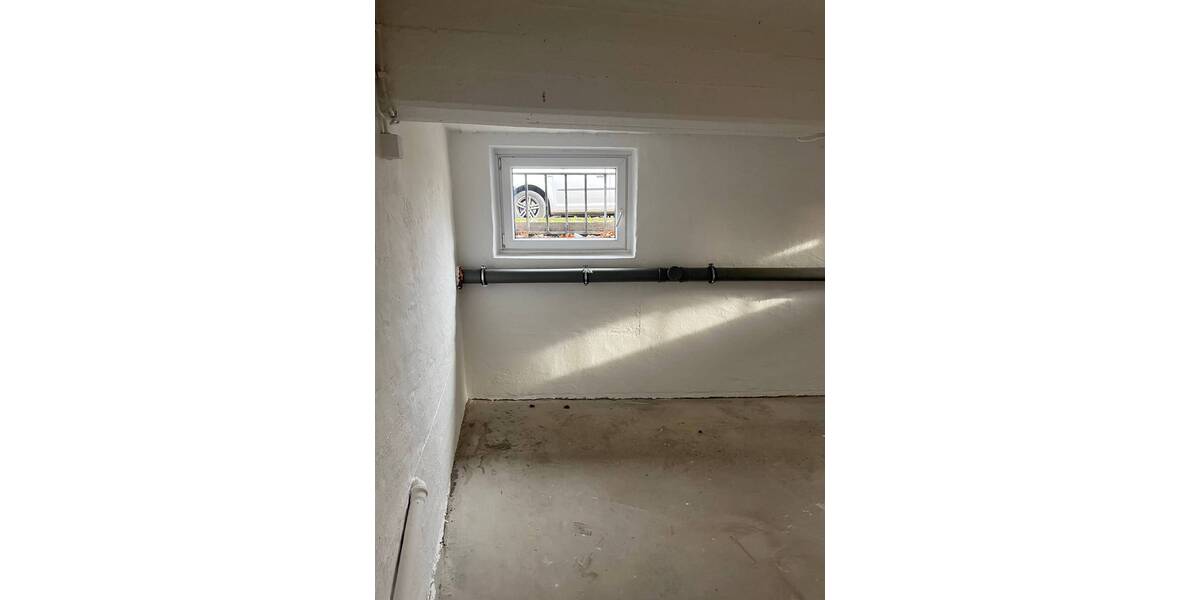 Beheizbare Lagerflächen zu vermieten mit! Nutzung eines Lastenaufzuges möglich. zimmer