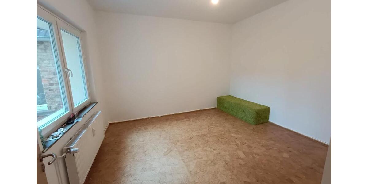 Etagenwohnung Bad Münder am Deister - 4.5 Zimmer, 128 m&sup2;, 920&euro; | Angebot:27605254
