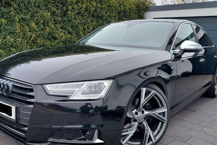 Audi A4 126.000 km 18.950 &euro; Algermissen 31191