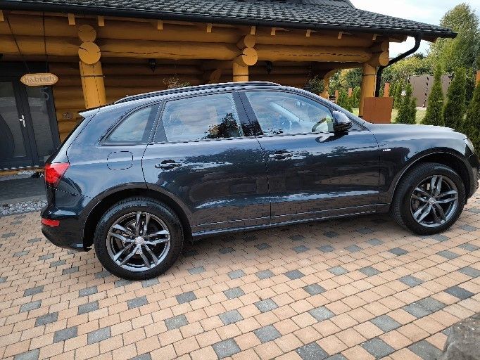 Audi Q5 250.000 km 16.750 € Lauenau 31867