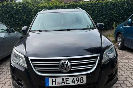 VW Tiguan 303.000 km 4.450 &euro; Gehrden 30989