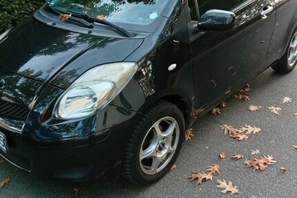 Toyota Yaris 209.000 km 2.550 &euro; Ronnenberg 30952