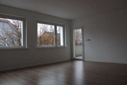 Wohnung Langenhagen Kaltenweide - 3 Zimmer, 80 m&sup2;, 800&euro; | Angebot:27426389