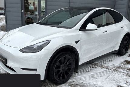Tesla Model Y 29.153 km 34.200 &euro; Hannover 30519