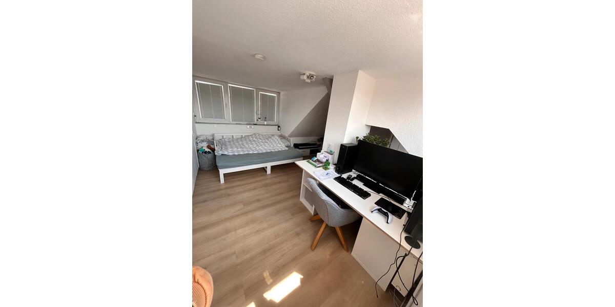 Dachgeschoßwohnung Burgdorf - 2.5 Zimmer, 70 m&sup2;, 189.000&euro; | Angebot:26291622