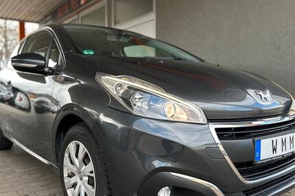 Peugeot 208 100.300 km 4.499 &euro; Seelze 30926