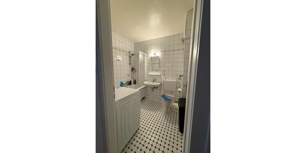 Etagenwohnung Sarstedt - 3 Zimmer, 81 m&sup2;, 185.000&euro; | Angebot:26268154