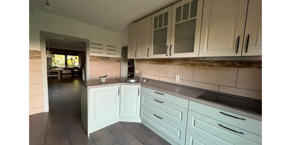 Bungalow Lehrte - 5 Zimmer, 151 m&sup2;, 570.000&euro; | Angebot:26593527