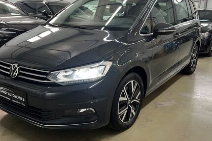 VW Touran 176.173 km 15.990 &euro; Ronnenberg 30952