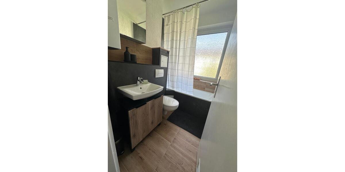 Etagenwohnung Langenhagen Brink - 2 Zimmer, 54 m&sup2;, 1.050&euro; | Angebot:26338162